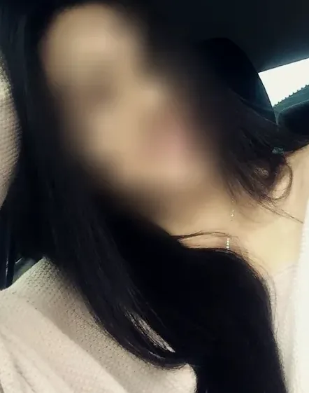 Celina, 34