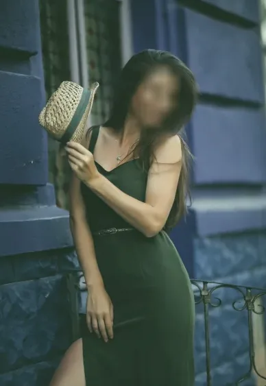 Dilara, 31
