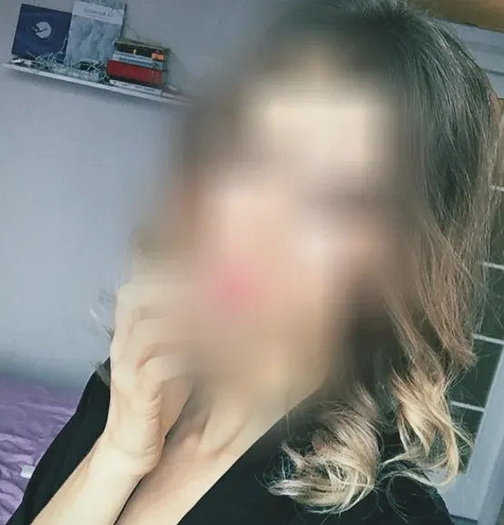 Frieda, 32