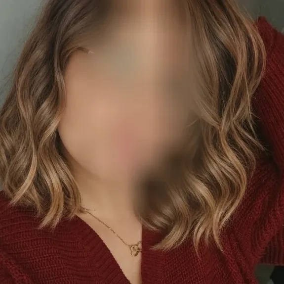 Lotta, 21
