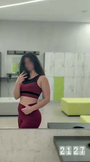 Pauline, 28